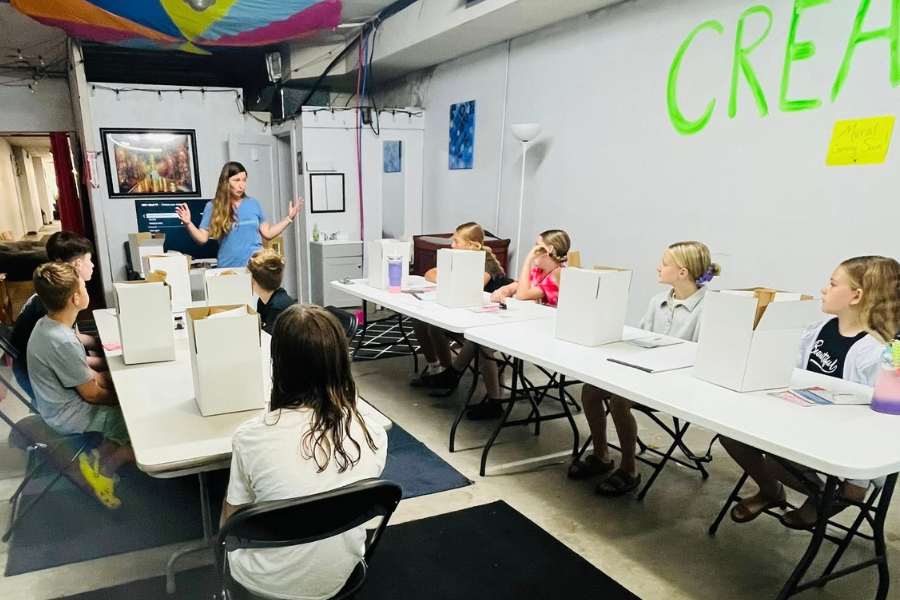 Brook Vernon leading EE Home Workshop
