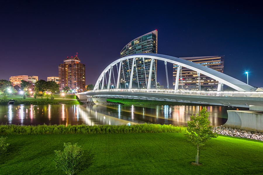 Dusk view of a bridge overlooking Columbus, Ohio