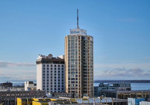 hilton-anchorage-hotel